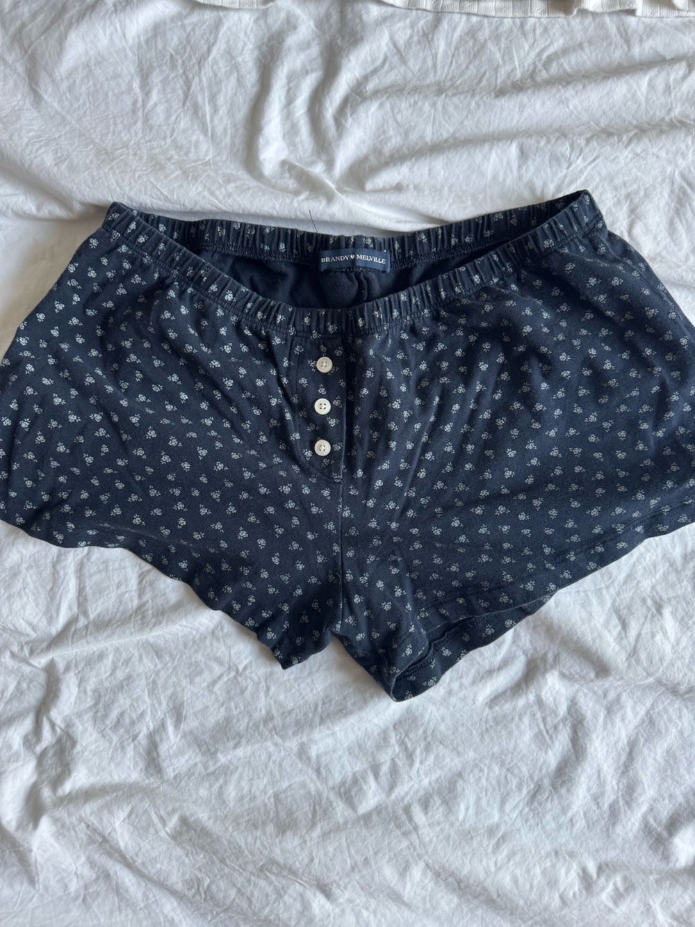 Brandy Melville Sleep Shorts and Tanks Lot - Picture 6 of 11